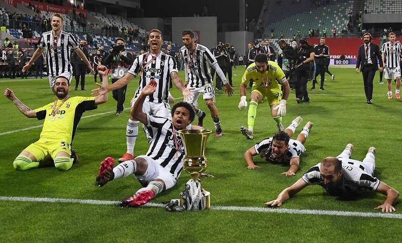 soi k&egrave;o b&oacute;ng đ&aacute; &Yacute;